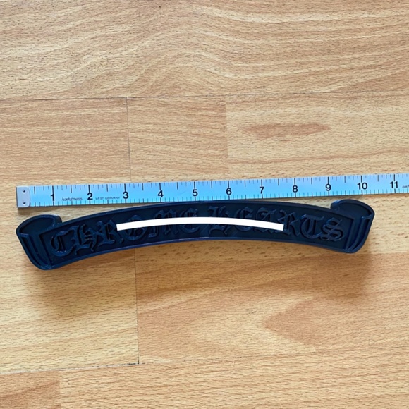 RARE Large 10" CH Black Scroll Art Decor - Picture 2 of 3